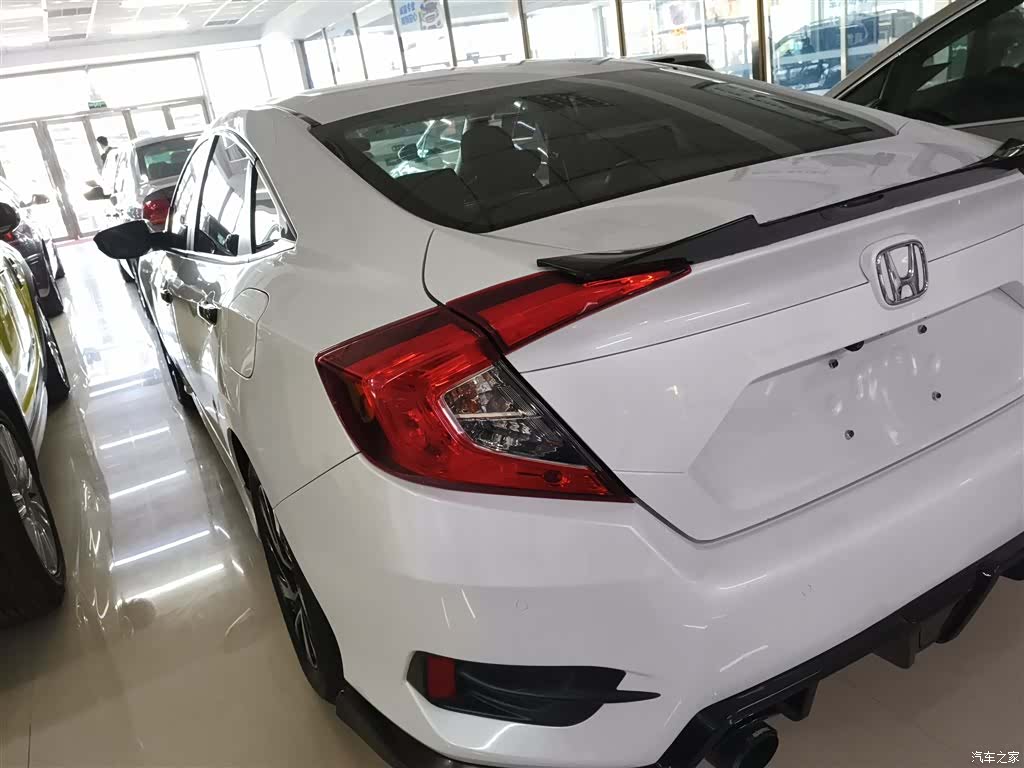 Honda Civic, 2016 все фото