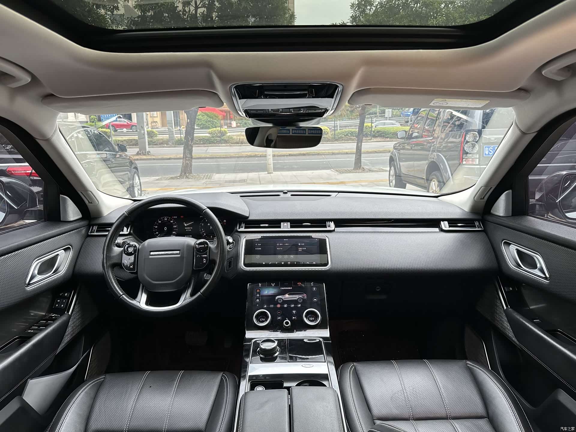 Land Rover Range Rover, 2019 12