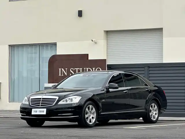 Mercedes-Benz S-Class 2013 — купить из Китая под заказ