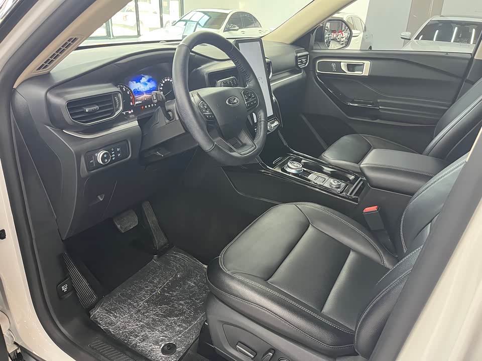 Ford Explorer Ford Explorer