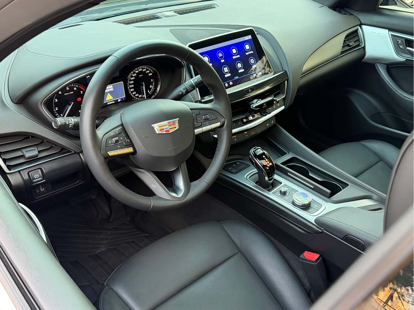 Cadillac CT5, 2023 6