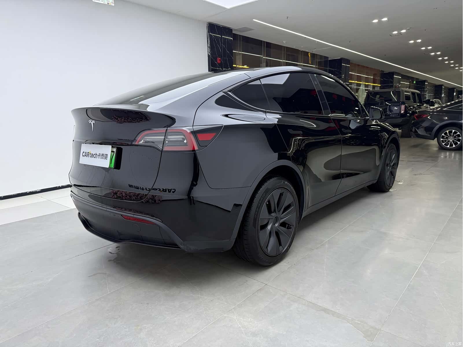 Tesla Model Y, 2024 3