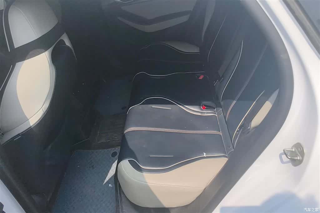 BYD Qin, 2023 11