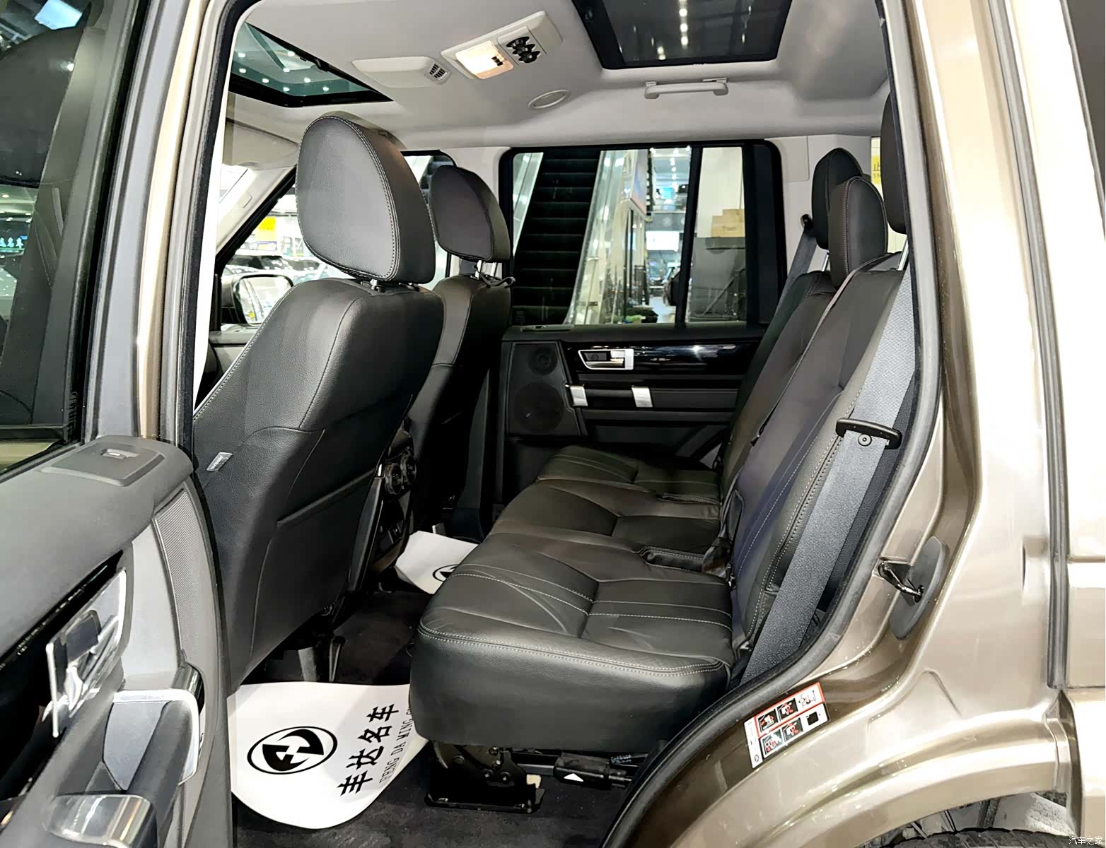 Land Rover Discovery, 2011 7