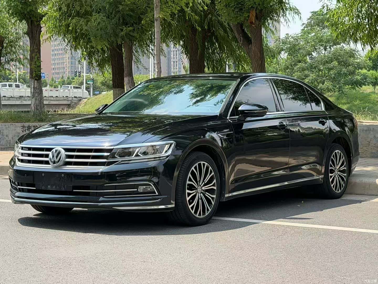 Volkswagen Phideon