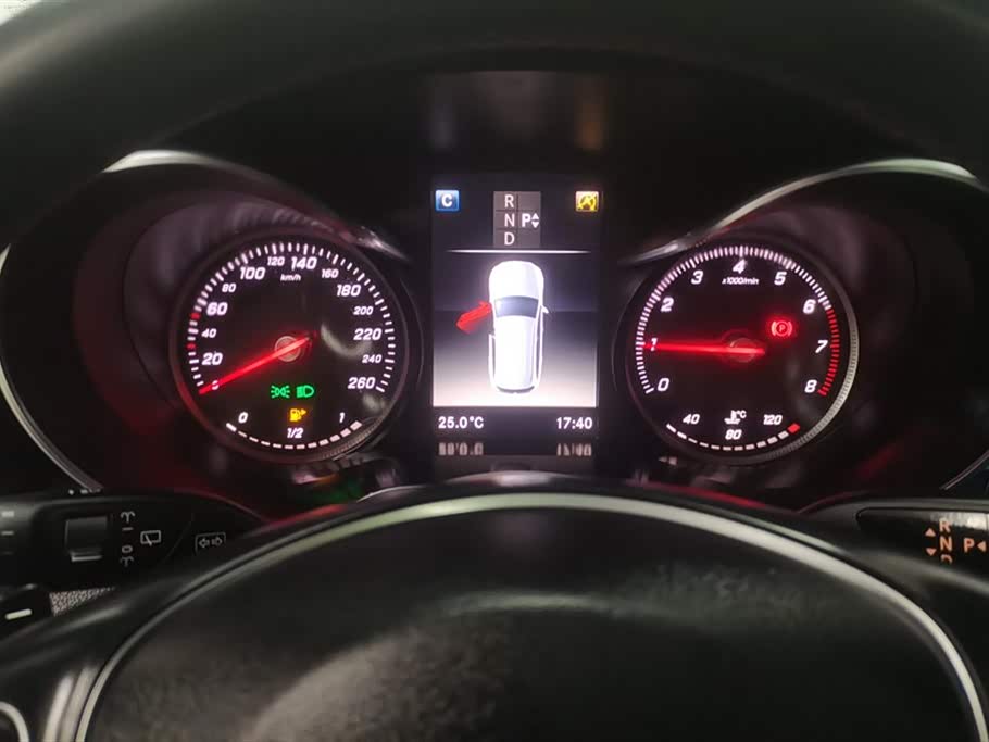 Mercedes-Benz GLC Mercedes-Benz GLC