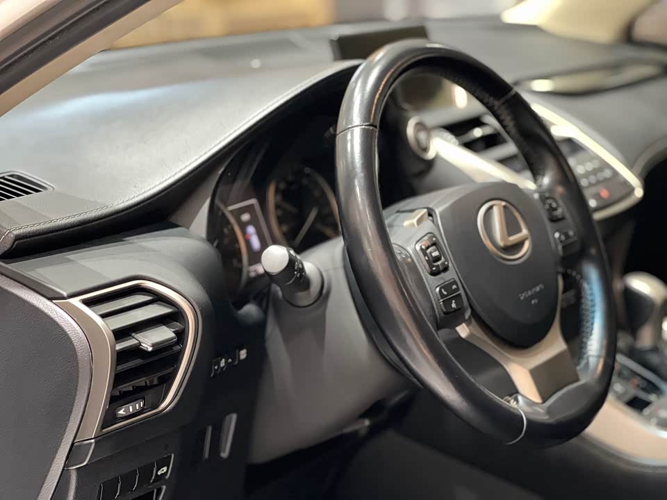 Lexus NX Lexus NX