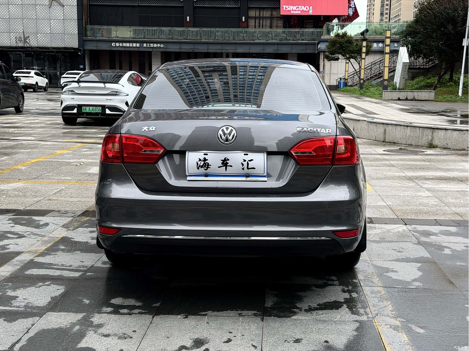 Volkswagen Sagitar, 2012 все фото