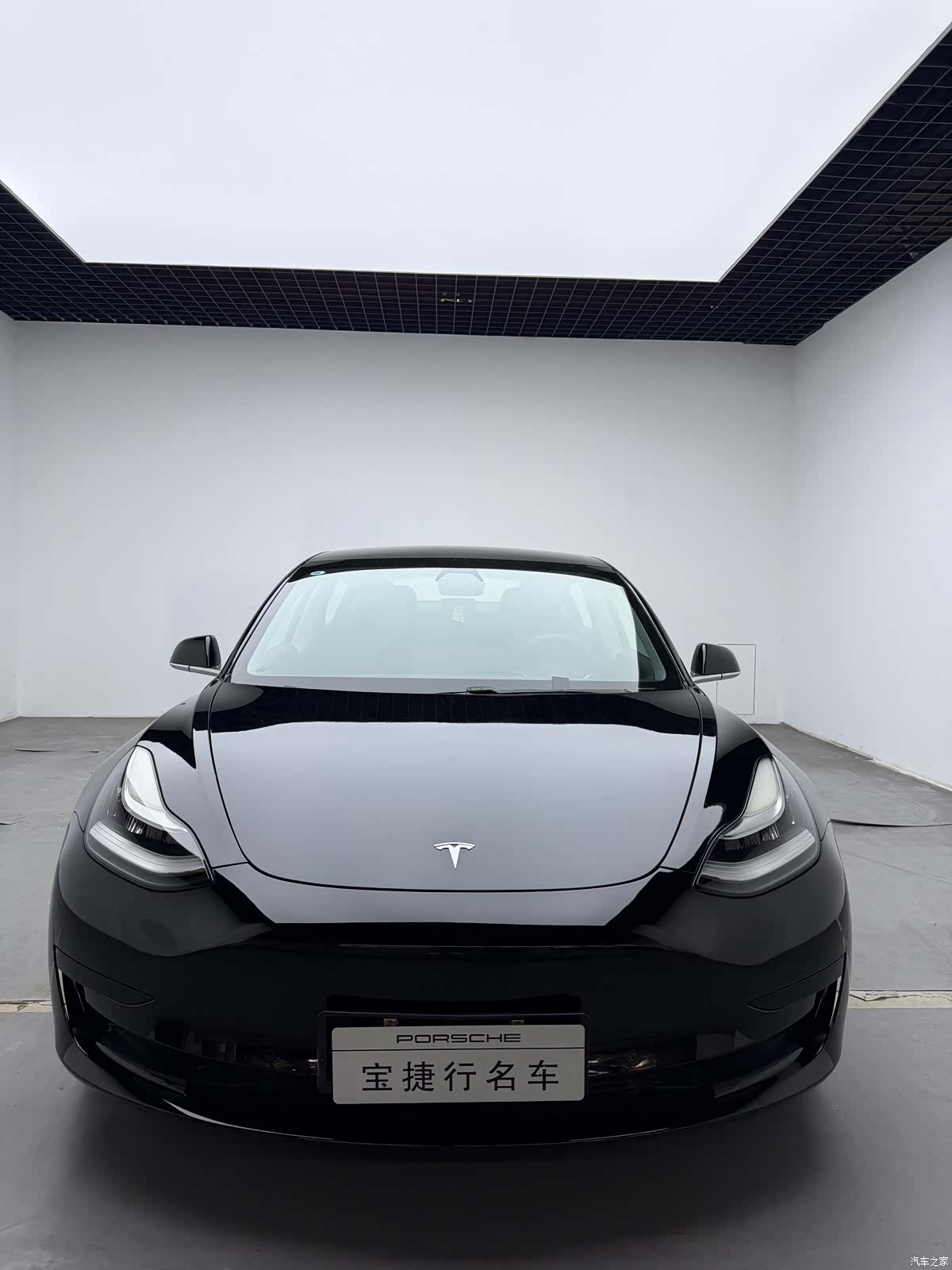 Tesla Model 3, 2020 23