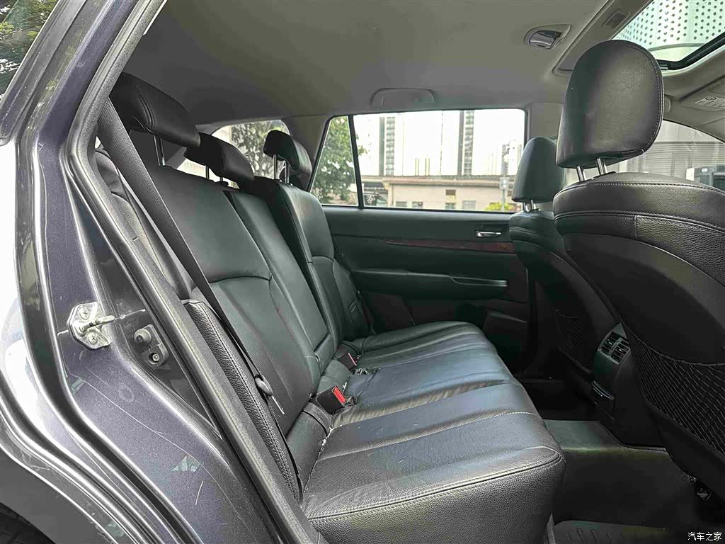 Subaru Outback, 2010 16