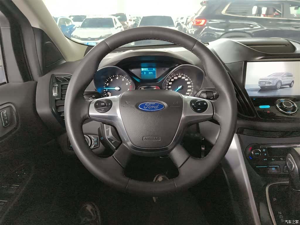 Ford Kuga, 2016 11