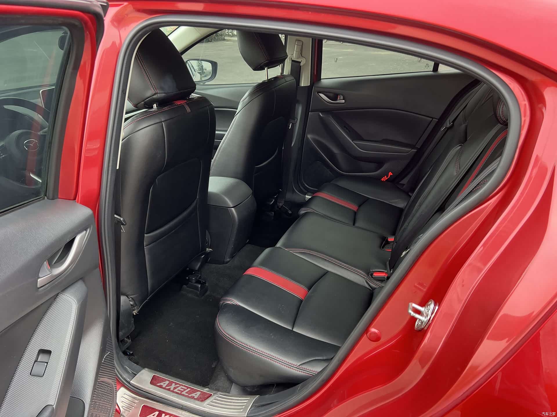 Mazda Mazda3, 2019 14