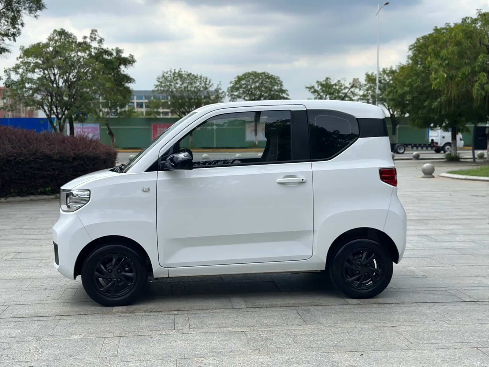 Wuling MINIEV, 2022 4