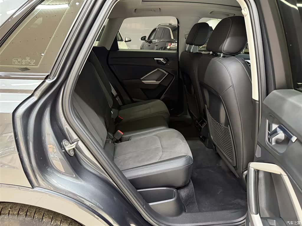 Audi Q3, 2023 22