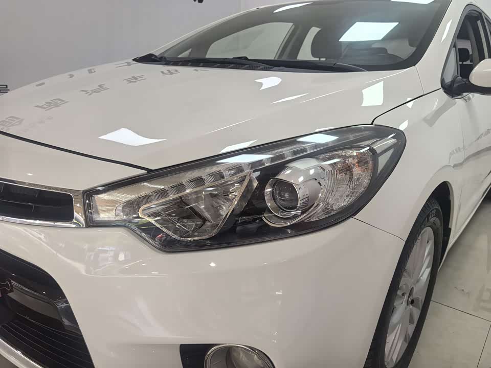 Kia K3S Kia K3S