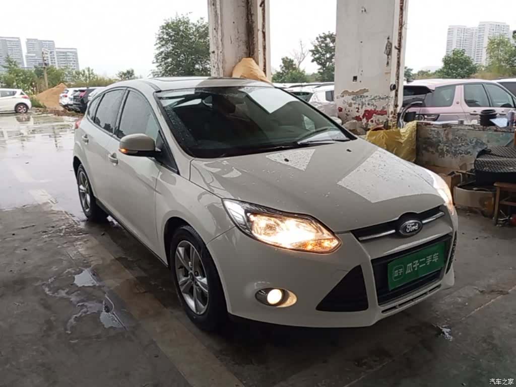 Ford Focus, 2015 4