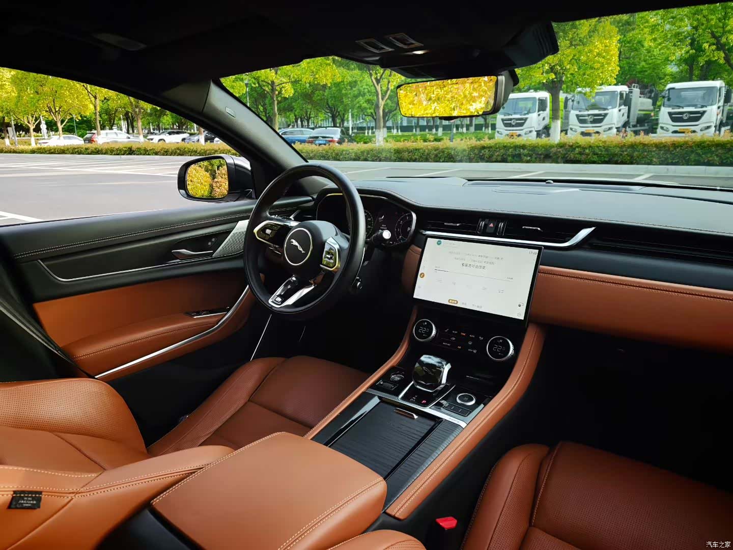 Land Rover P300, 2024 все фото