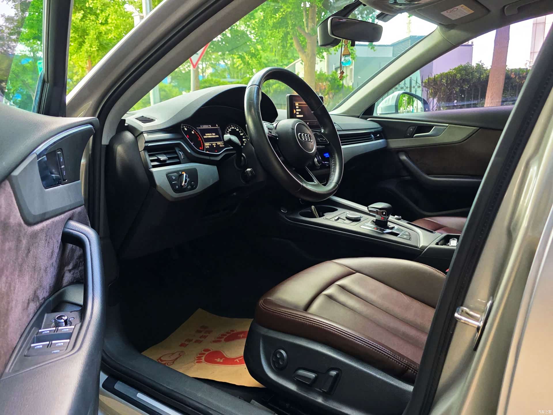 Audi A4L, 2017 7