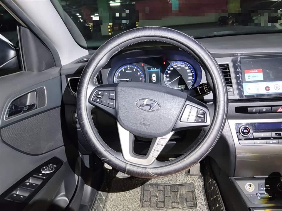 Hyundai Name picture