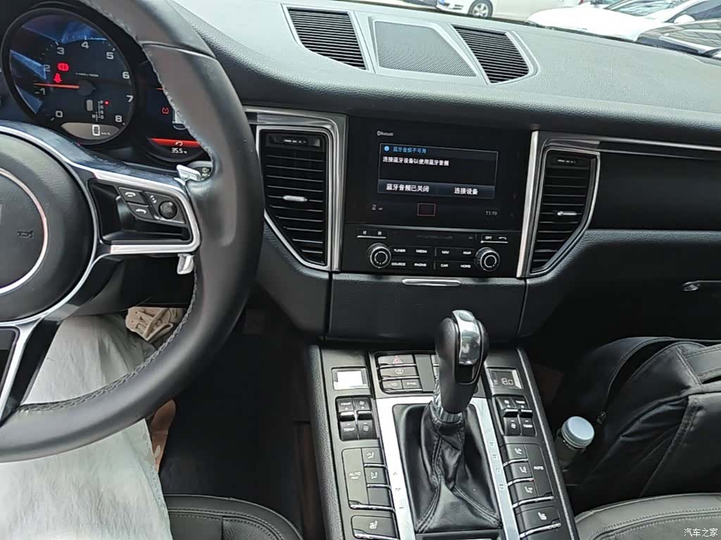 Porsche Macan, 2018 10