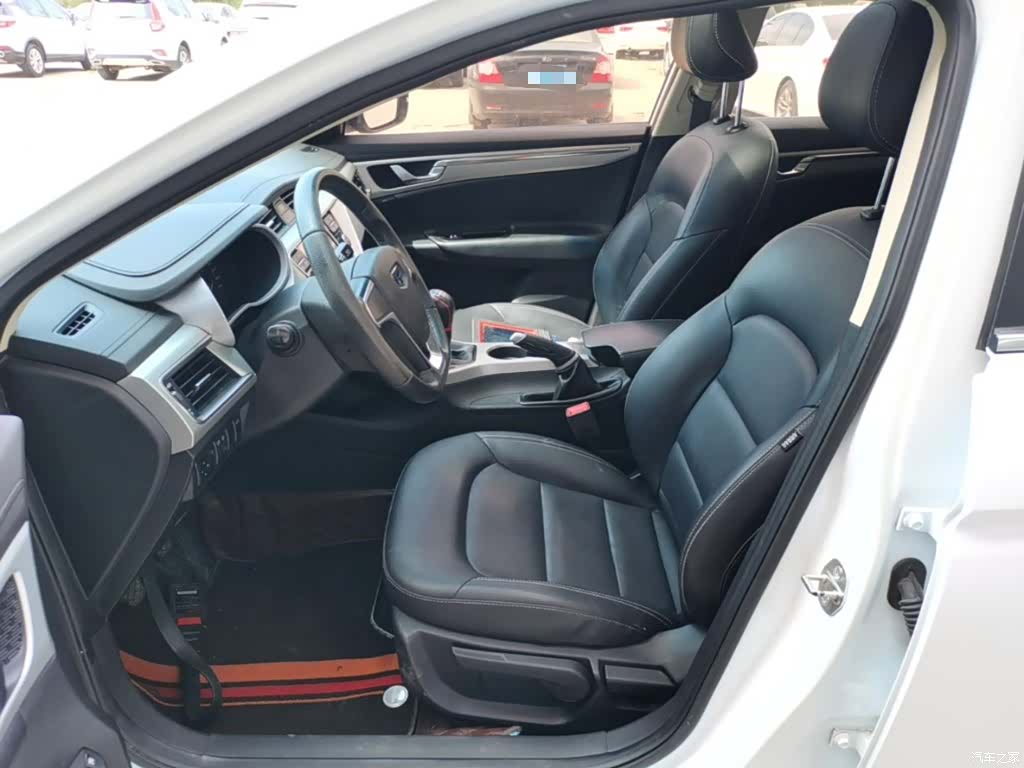 Geely Emgrand, 2017 15