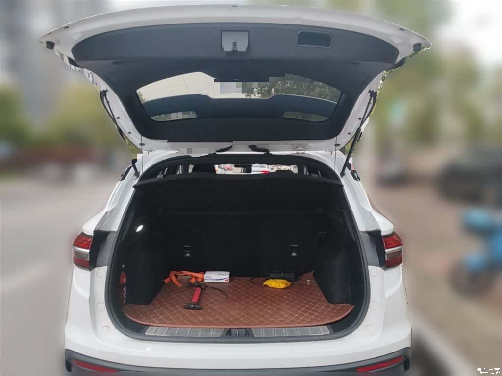 Geely Coolray, 2019 10