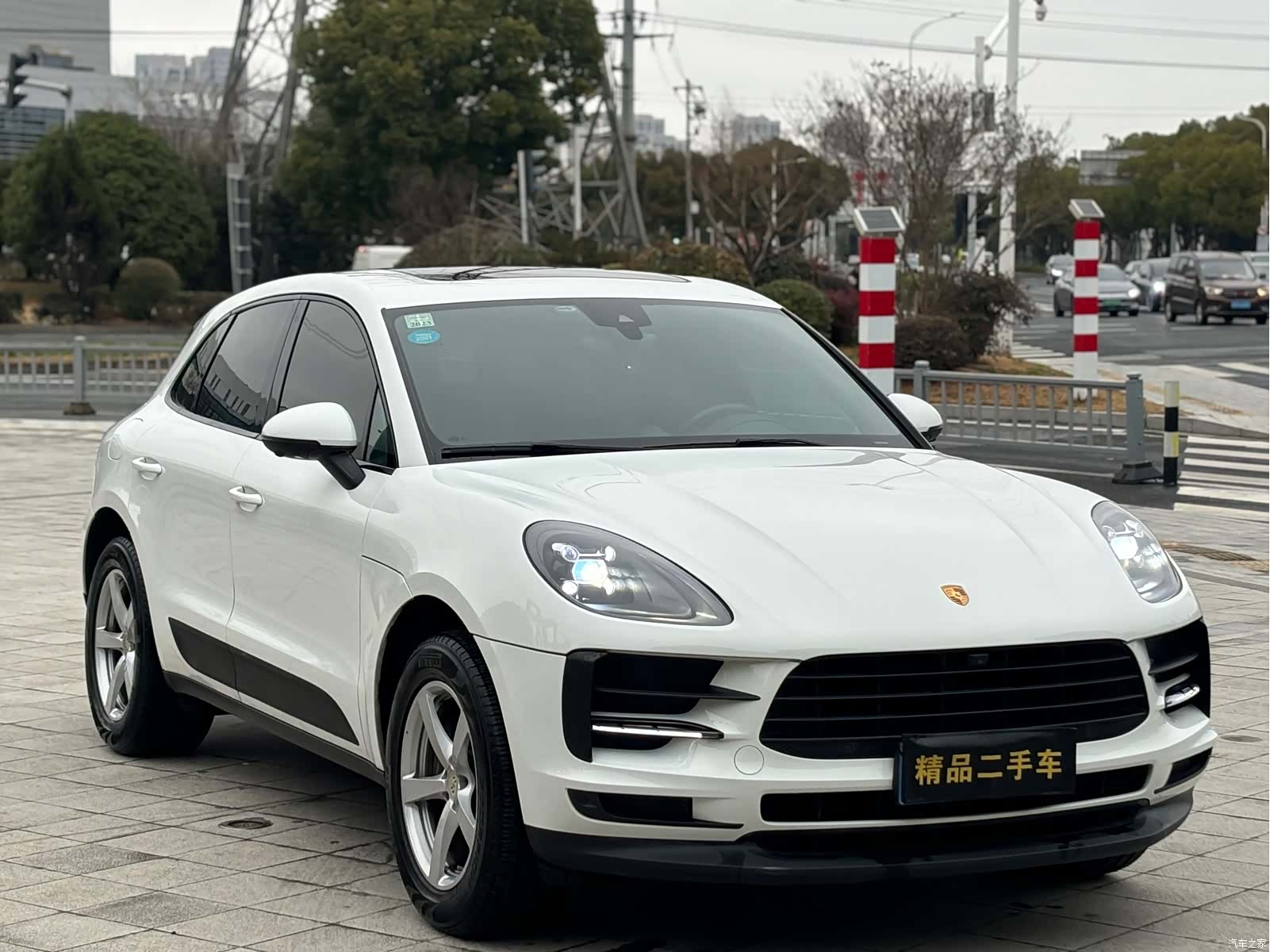 Porsche Macan, 2021 3