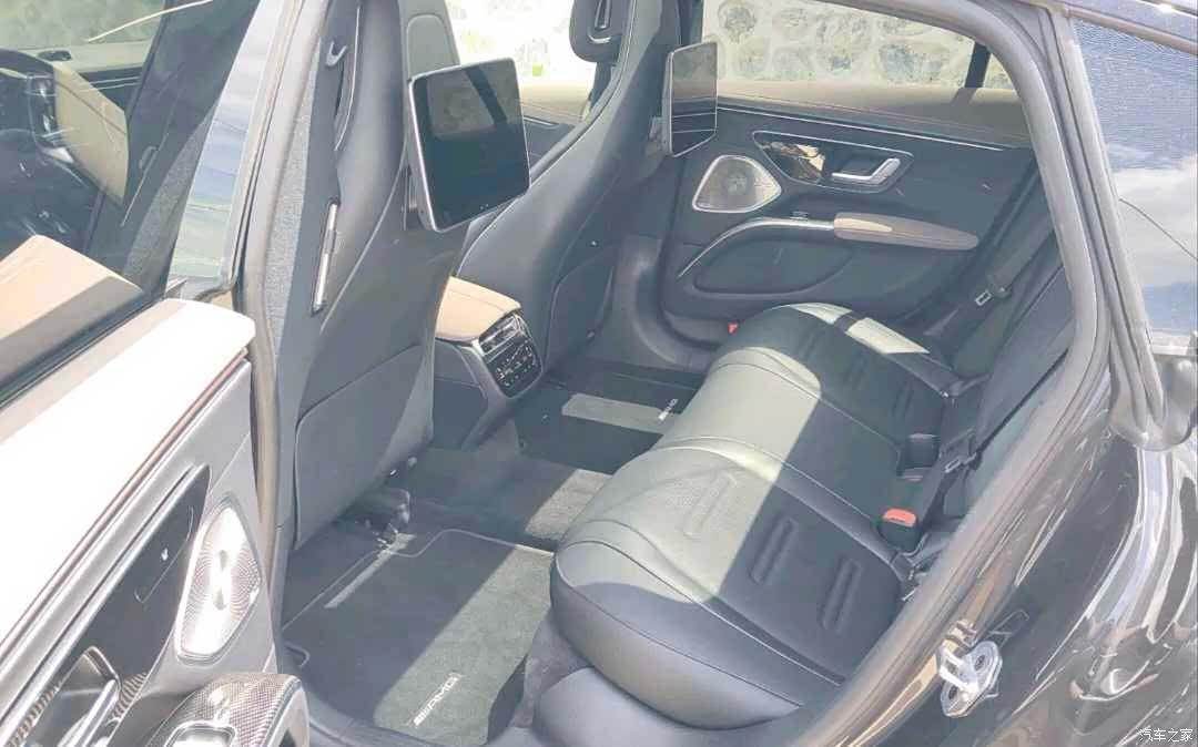 Mercedes-Benz EQS, 2025 8
