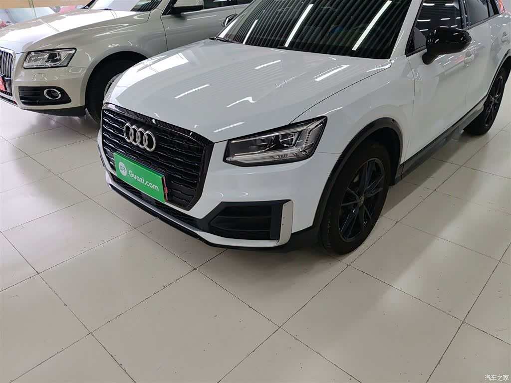 Audi Q2L, 2019 19