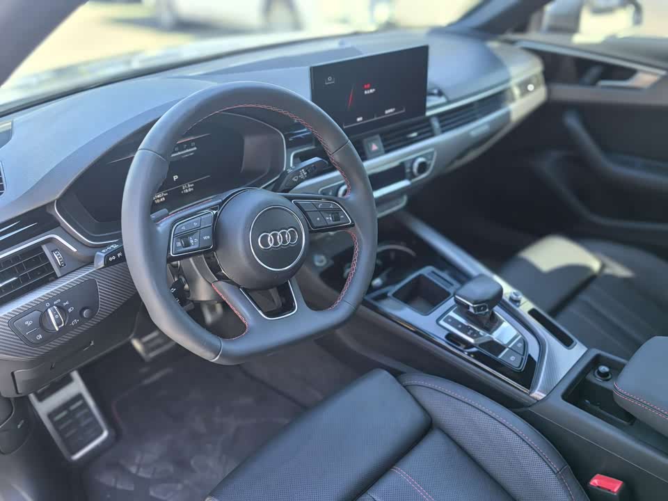 Audi A4L