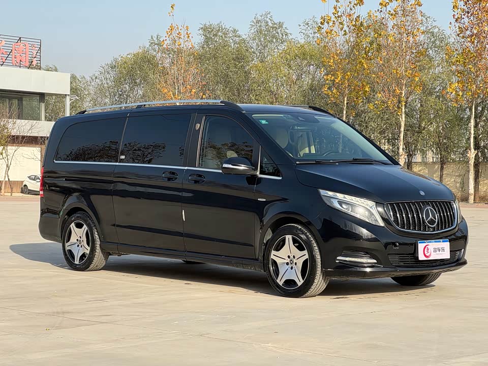Mercedes-Benz V-class