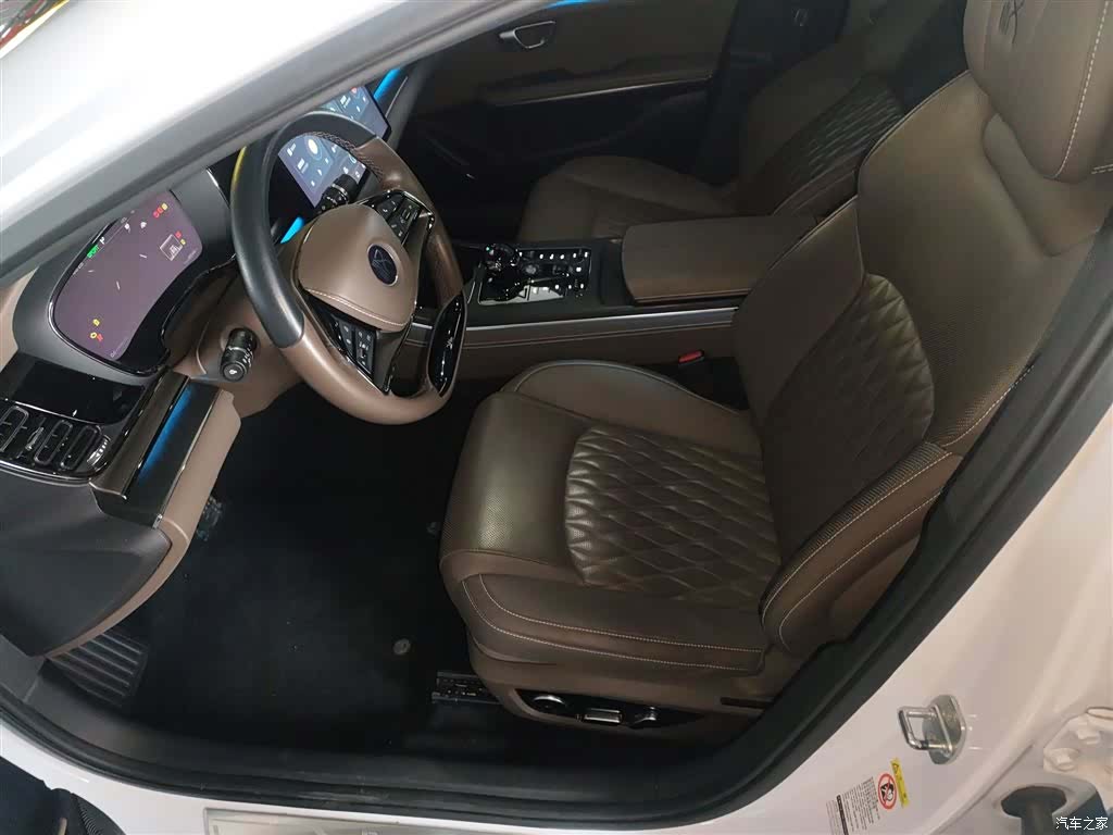 BYD Han, 2021 15