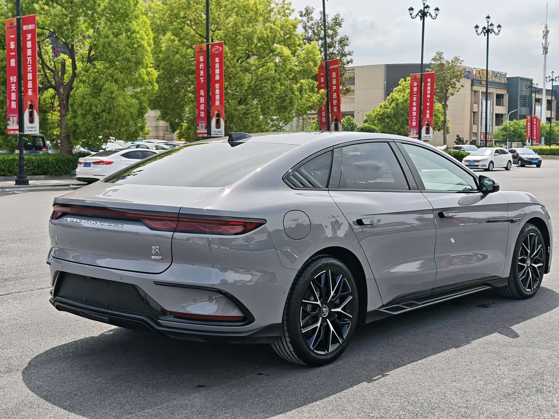 BYD Han, 2025 9