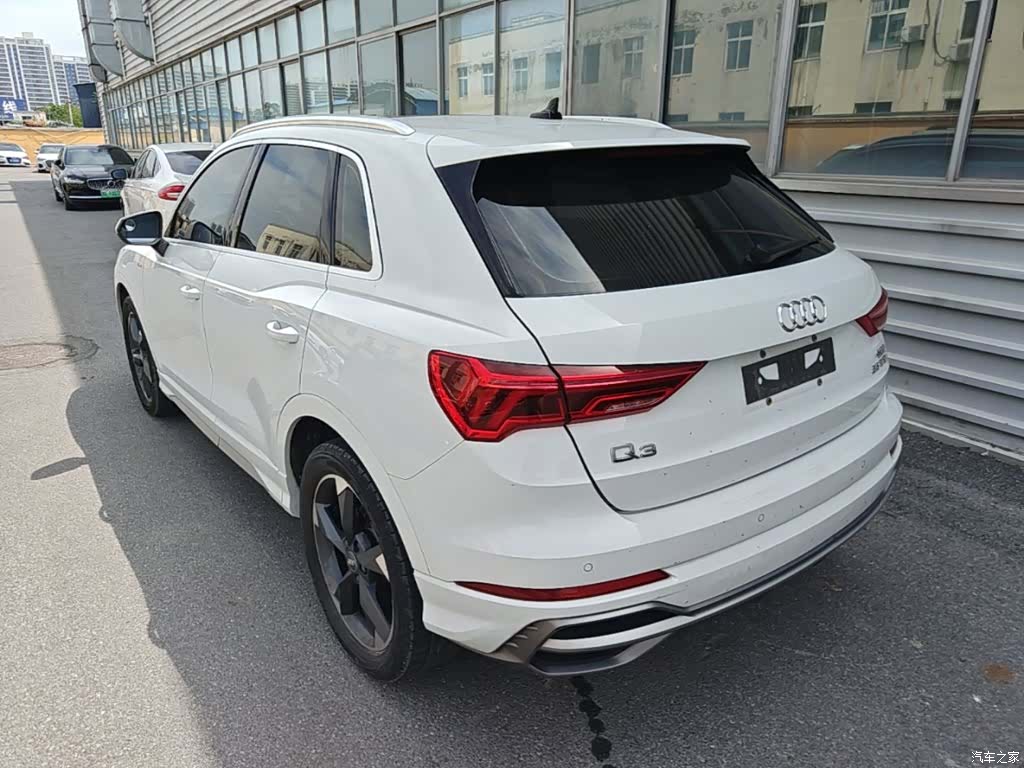 Audi Q3, 2020 все фото