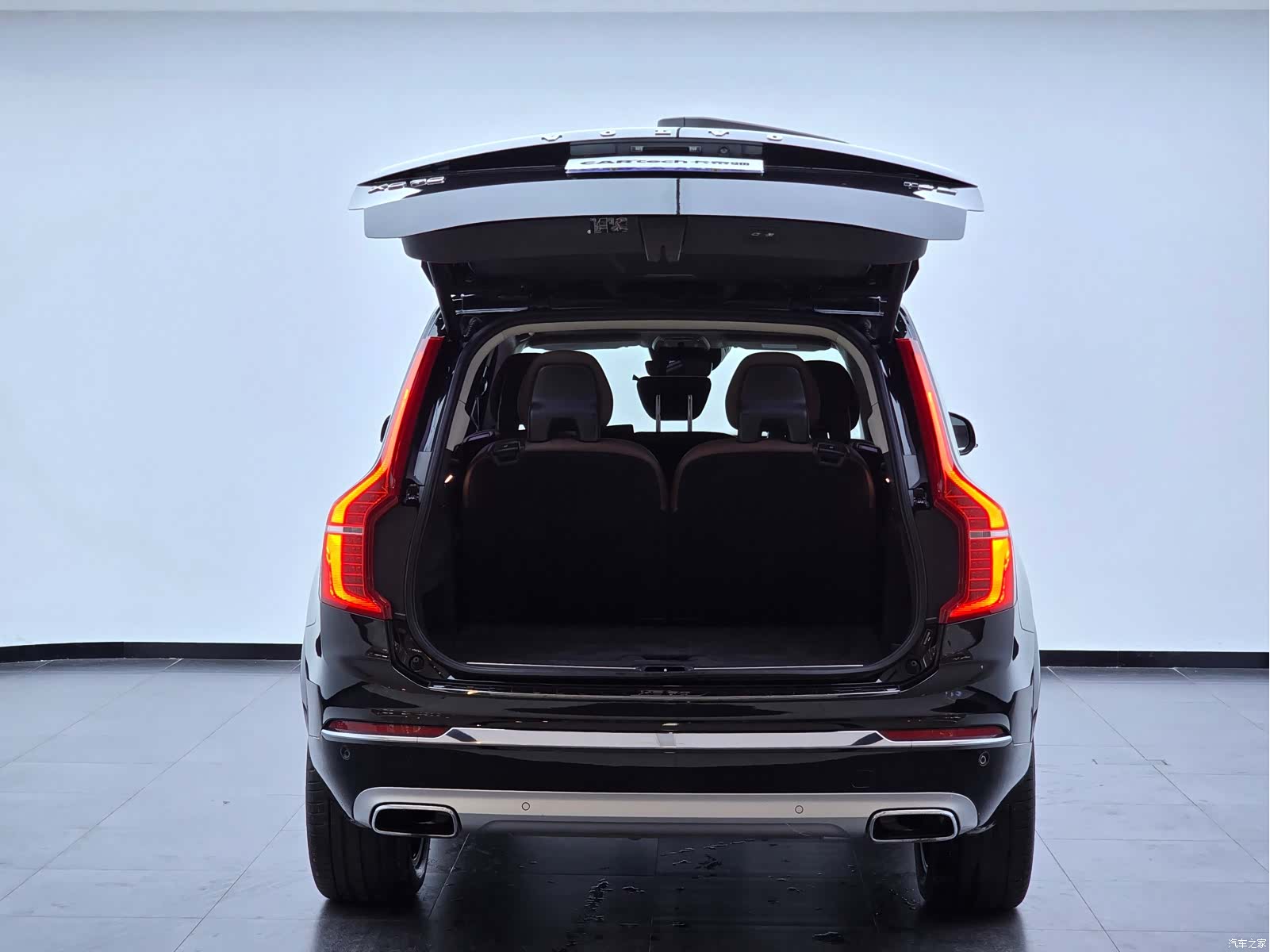 Volvo XC90, 2020 29