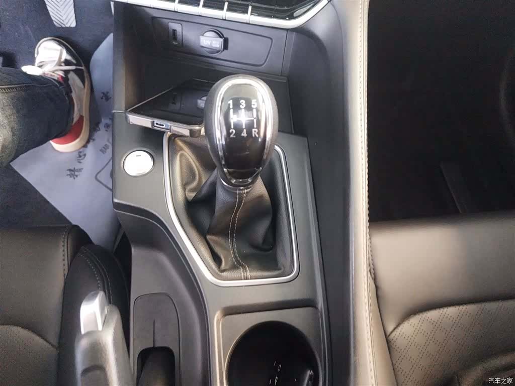 Changan Eado, 2022 14