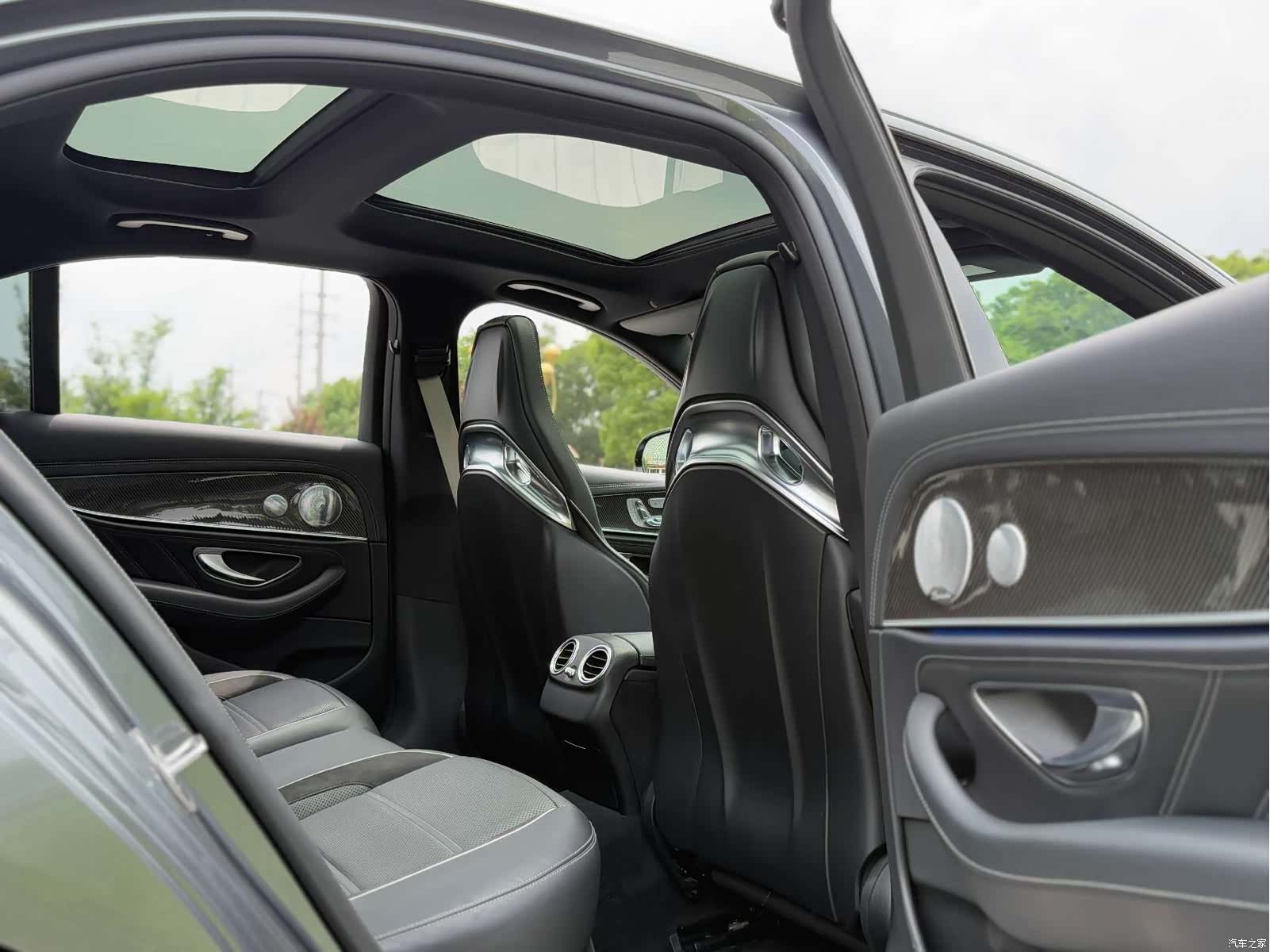 Mercedes-Benz E-Class, 2021 20