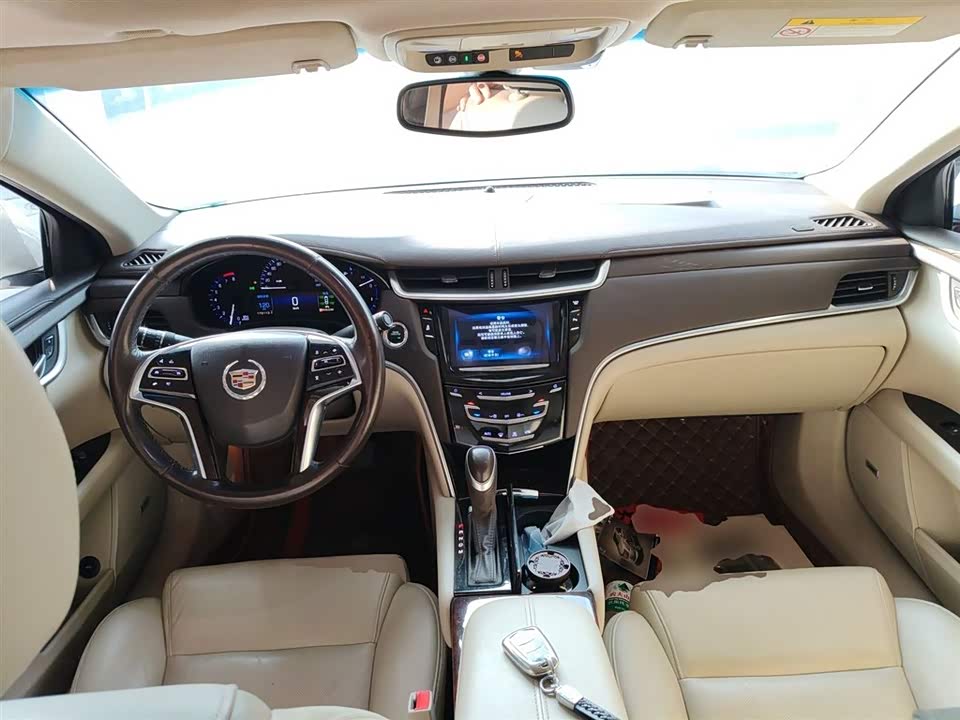 Cadillac XTS