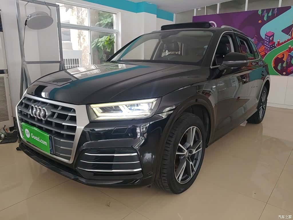 Audi Q5L, 2019 1