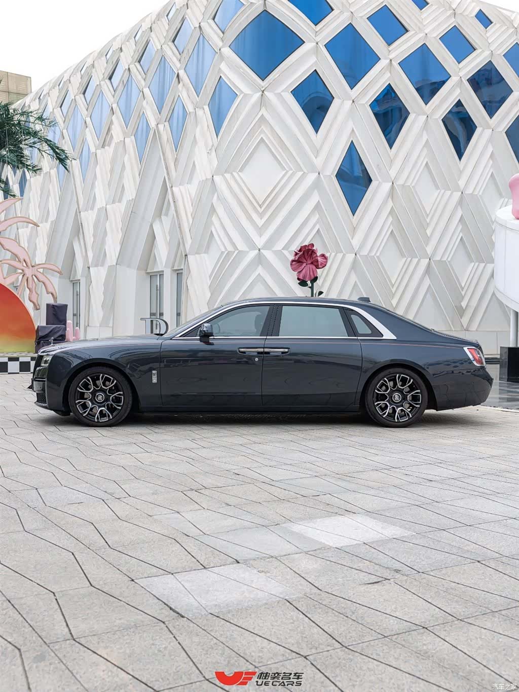 Rolls-Royce Ghost, 2022 7