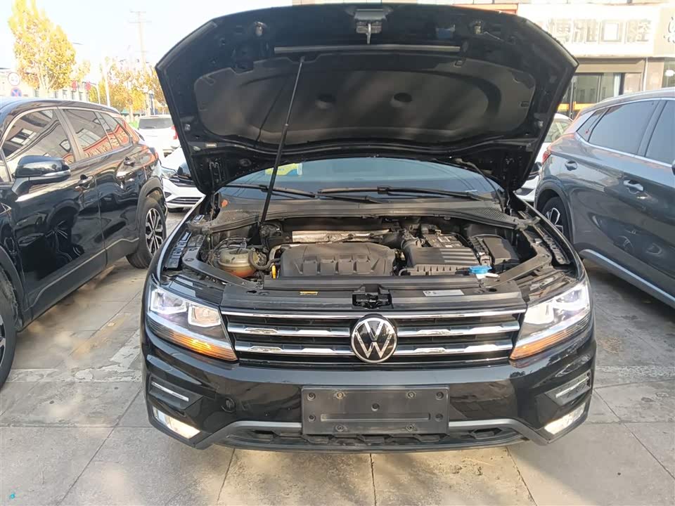 Volkswagen Tiguan L