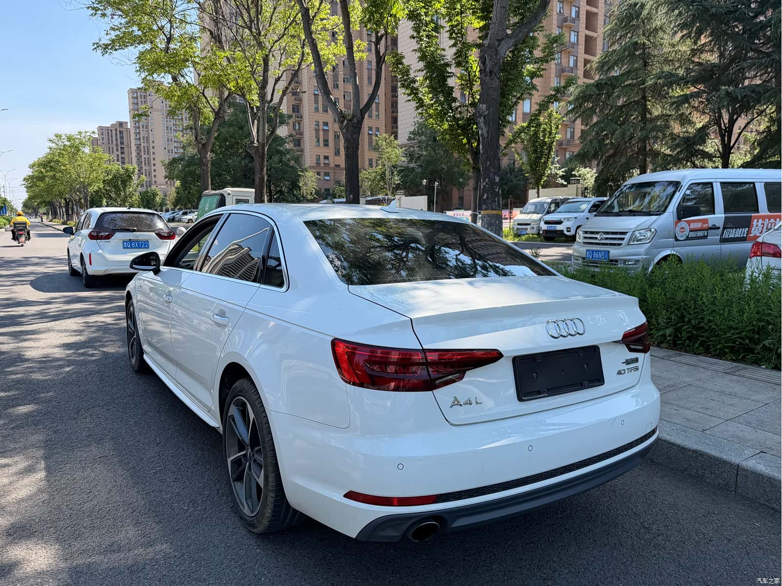 Audi A4L, 2016 8