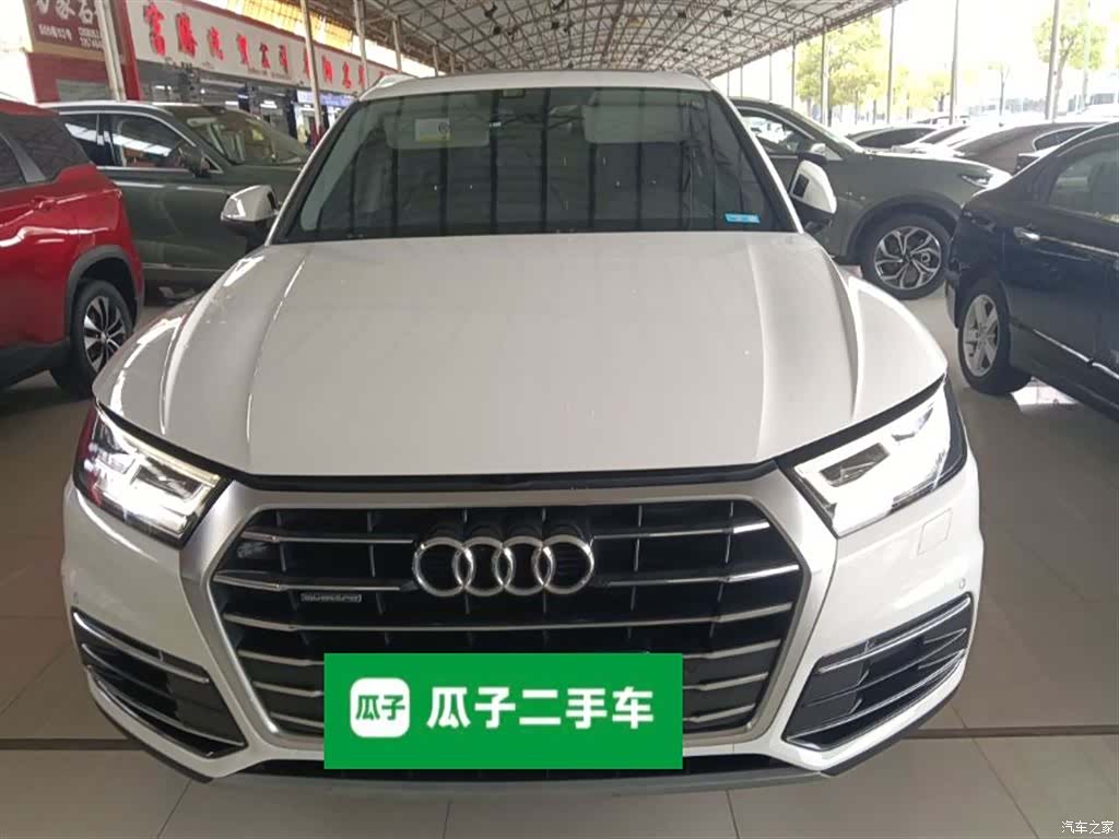 Audi Q5L, 2019 3