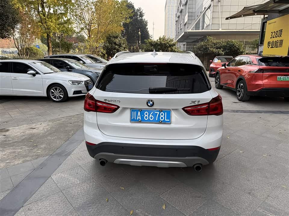 BMW X1