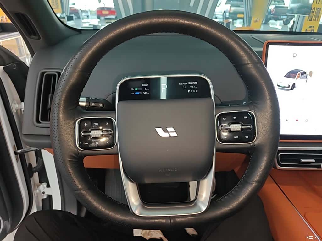 Li Auto L6, 2025 11