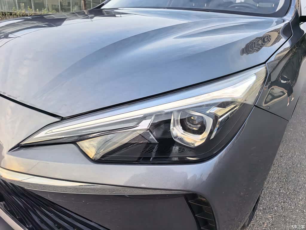 Roewe i5, 2024 3
