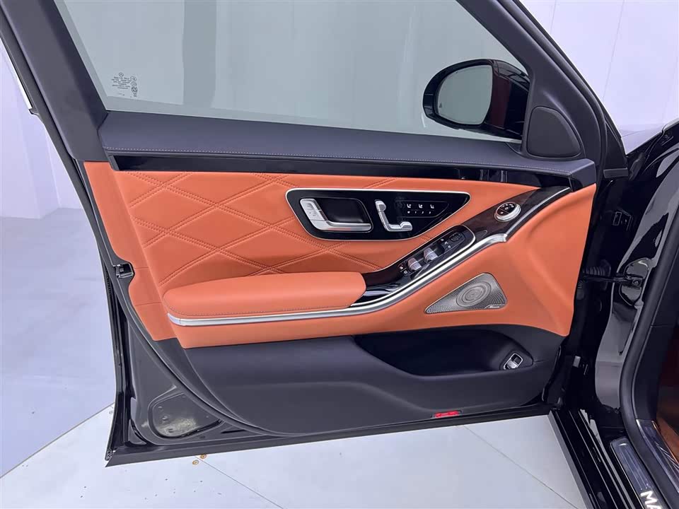 Mercedes-Benz Maybach S-class