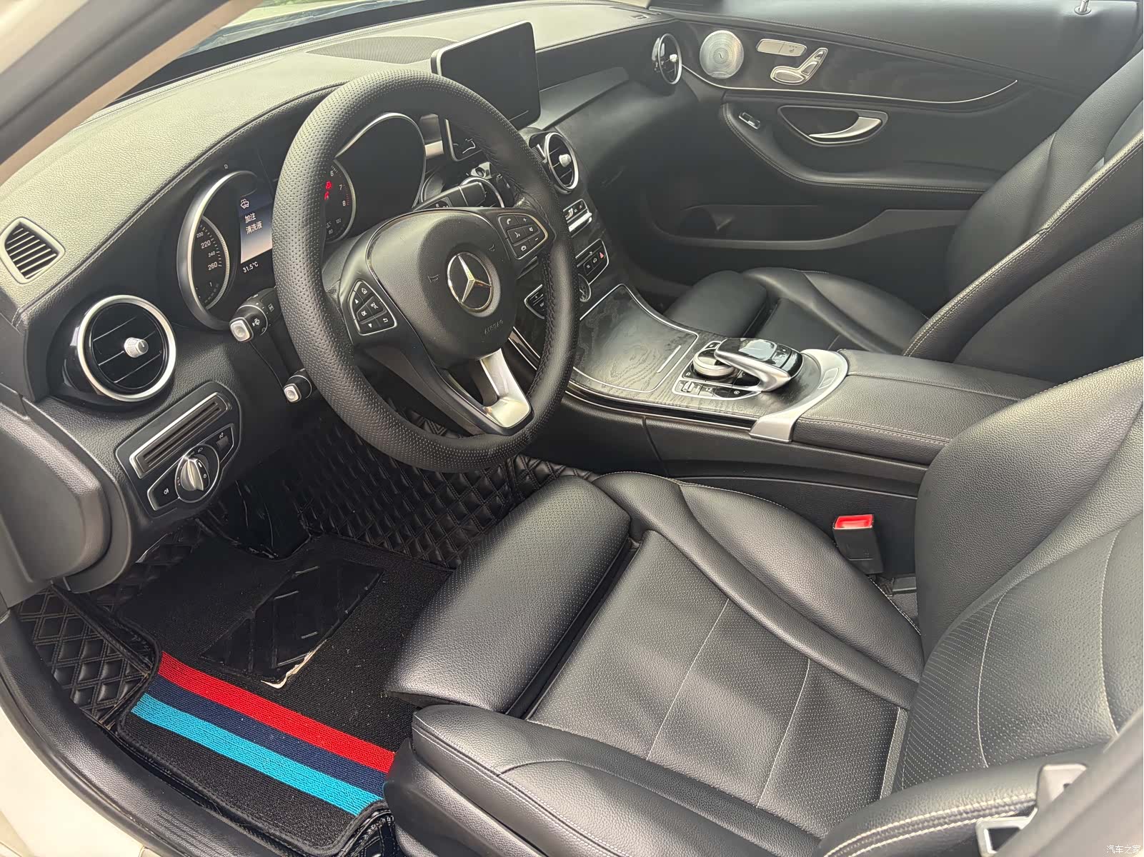 Mercedes-Benz C-Class, 2018 13
