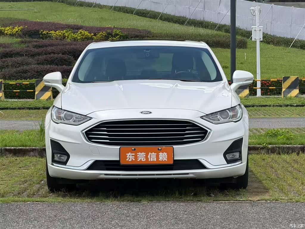 Ford Mondeo, 2020 3
