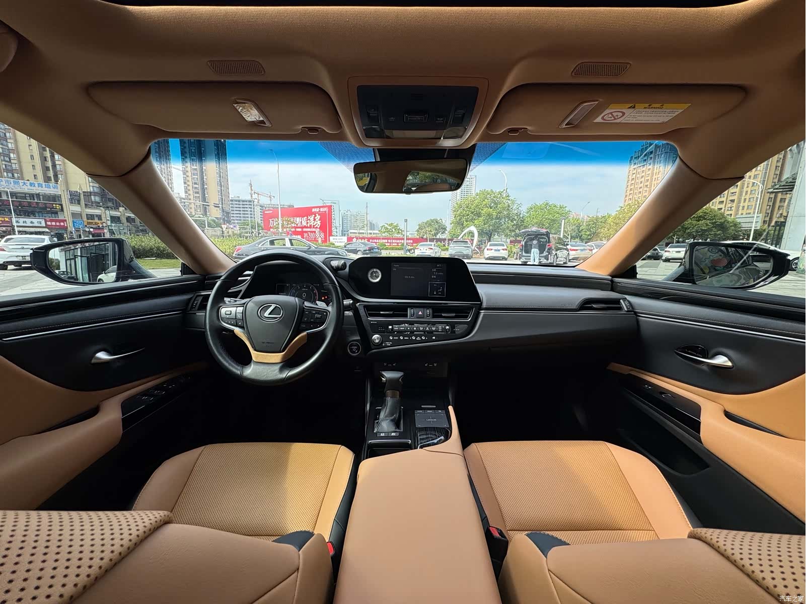 Lexus ES, 2022 8